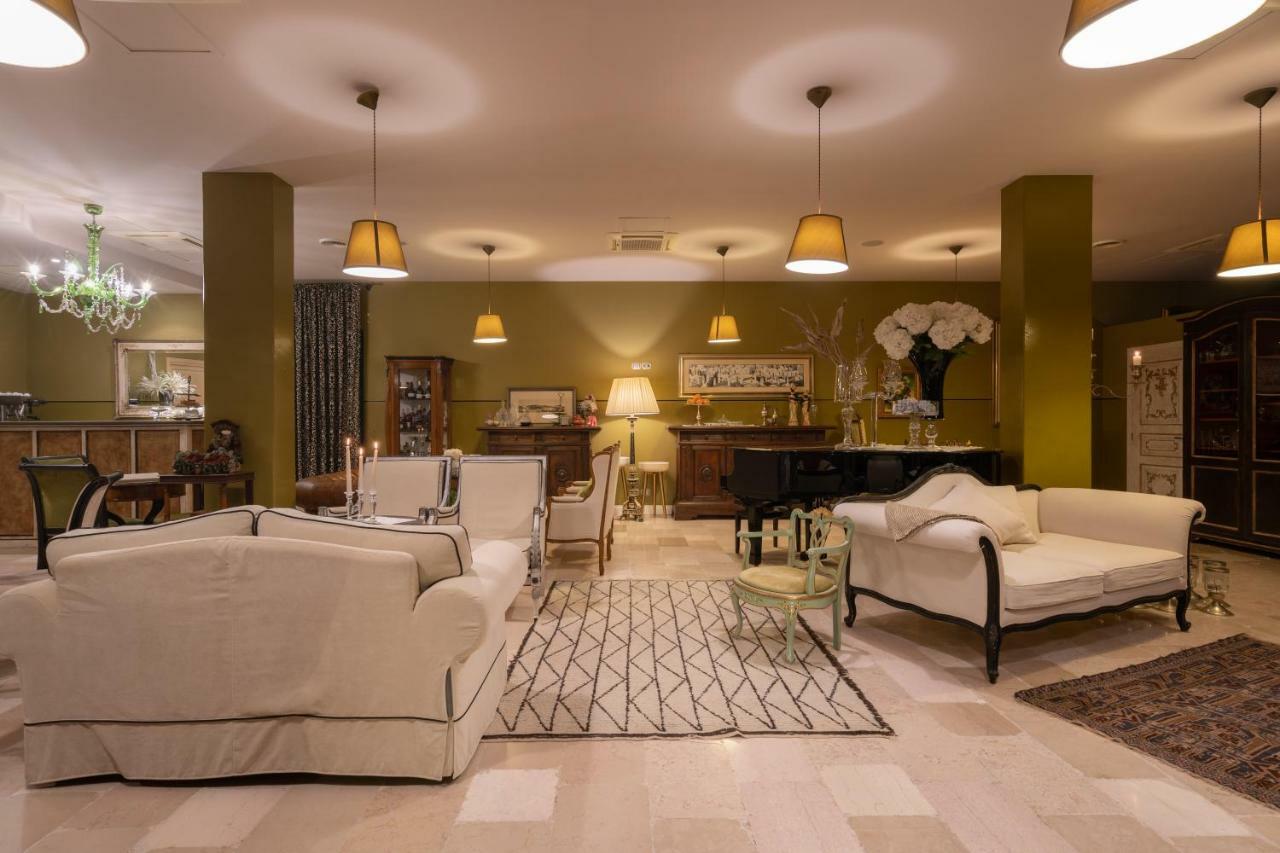 La Locanda Del Carrubo Mattinata Esterno foto